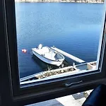8 Person In Urangsvag * Ervik (Urangsvag)