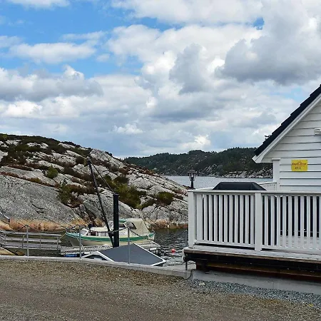 Feriehus 8 Person In Urangsvag