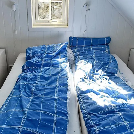 8 Person In Urangsvag Casa de Férias