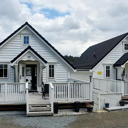 Feriehus 8 Person In Urangsvag