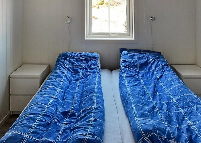 8 Person In Urangsvag Feriehus Ervik (Urangsvag)